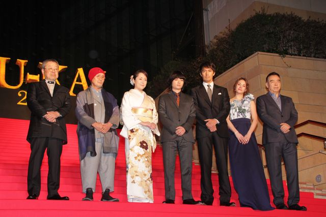 阿部寛、“楊貴妃”を華麗にエスコート！（3枚目）