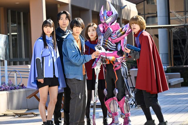 アントルーパーもマルガム化…「仮面ライダーガッチャード」第37話場面カット（5枚目）