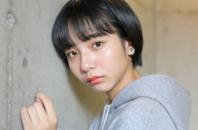 山之内すず