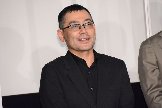 波瑠、松山ケンイチ、安田顕ら『ホテルローヤル』初日舞台あいさつに登場！（21枚目）