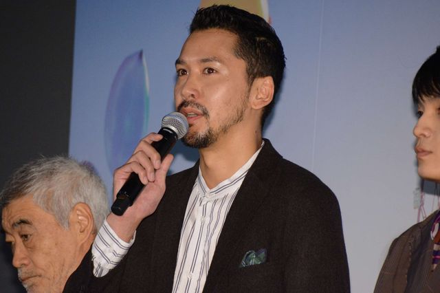 波瑠、ブルーの装いが美しい！『オズランド　笑顔の魔法おしえます。』プレミア上映会（7枚目）