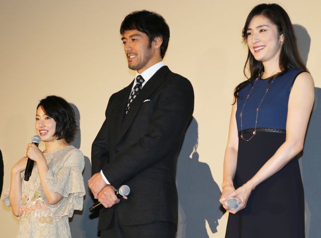 「家政婦のミタ」脚本家が映画監督デビュー！阿部寛＆天海祐希『恋妻家宮本』初日フォトギャラリー（2枚目）