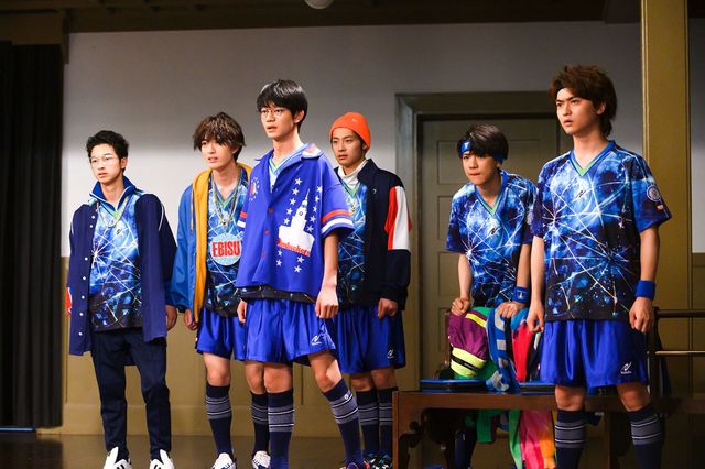 律と松陰がダブルスペアに！「FAKE MOTION -卓球の王将-」第7話（2枚目）