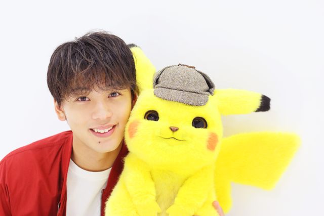 竹内涼真、ピカチュウと2ショット！『名探偵ピカチュウ』インタビューカット（8枚目）
