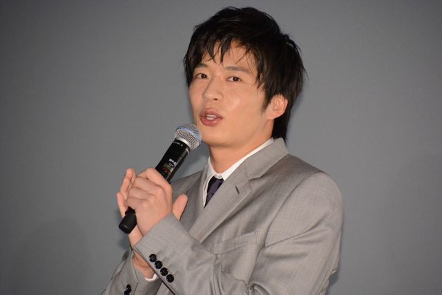 田中圭＆林遣都のキュートな笑顔！『劇場版おっさんずラブ　～LOVE or DEAD～』大ヒット御礼舞台あいさつ（3枚目）