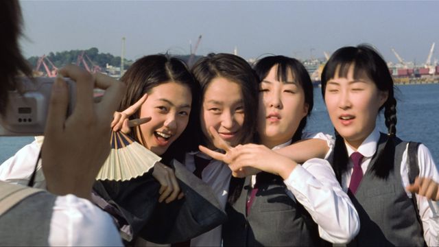 仲良しショット！『子猫をお願い』場面写真：フォトギャラリー