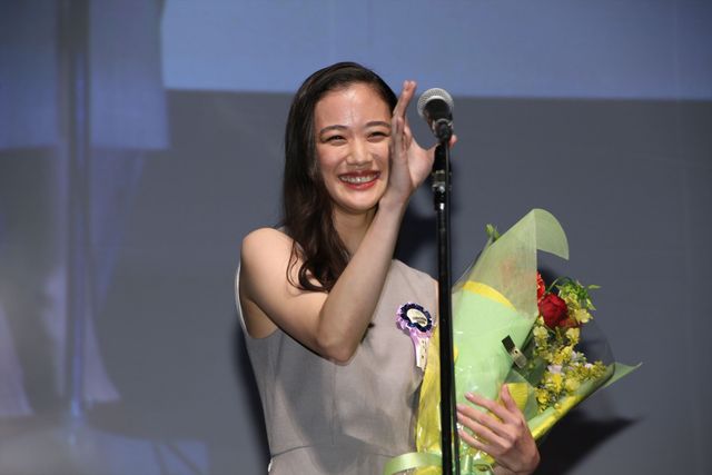 松岡茉優、小松菜奈ら第8回TAMA映画賞の授賞式に出席　画像ギャラリー（25枚目）