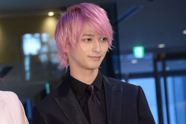 ドラマ「初めて恋をした日に読む話」深田恭子、横浜流星、中村倫也の美しすぎる3ショット！（10枚目）