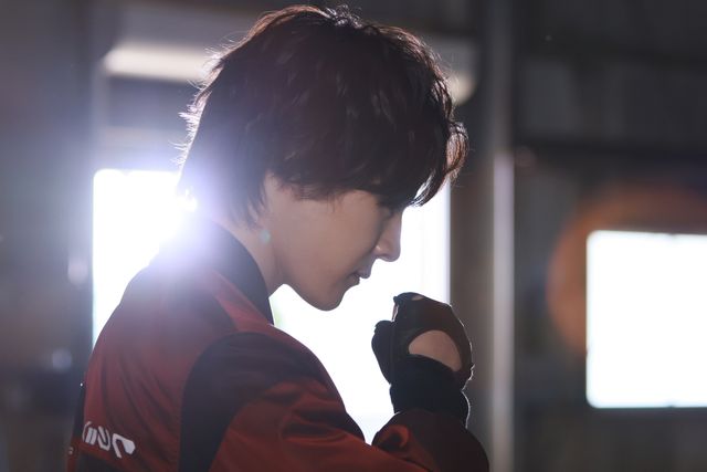 刹那の上司・天羽琉唯（入山杏奈）が初登場！「超宇宙刑事ギャバン インフィニティ」第2話場面写真（3枚目）