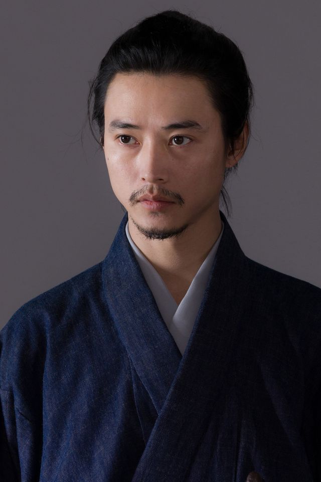 一挙12名！山崎賢人ら『腹をくくって』こだわりのサムライ姿：フォトギャラリー