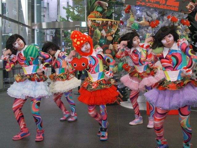 きゃりぱみゅの元バックダンサー・TEMPURA KIDZ、映画館で超絶ダンス披露！フォトギャラリー（3枚目）