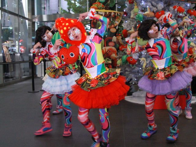 きゃりぱみゅの元バックダンサー・TEMPURA KIDZ、映画館で超絶ダンス披露！フォトギャラリー（4枚目）