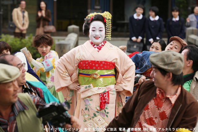 SKE松井珠理奈＆AKB武藤十夢、舞妓ラップを歌って踊る！フォトギャラリー（2枚目）