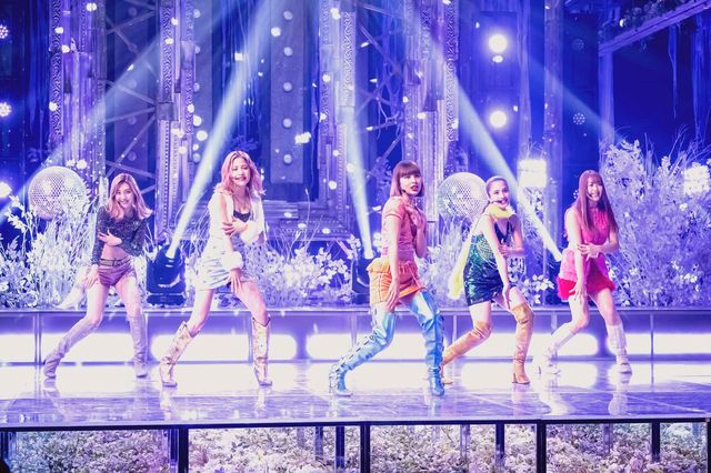 「パリピ孔明」第7話より、七海ひろき、内藤秀一郎、DJ KOOらゲスト出演シーン（8枚目）