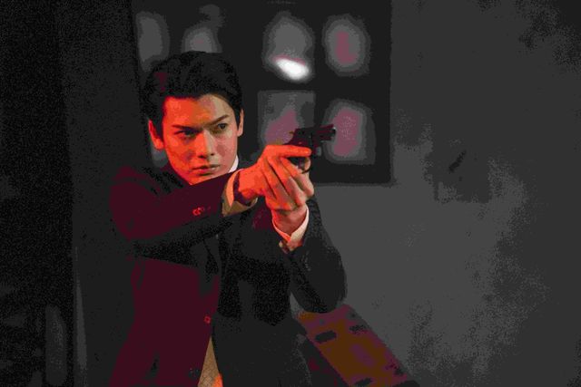 崎山つばさ主演『クロガラス0』新ショット（2枚目）