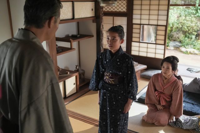 【画像8枚】朝ドラ「ブラッサム」清治（渡部篤郎）がにらんで…第5回場面写真（6枚目）