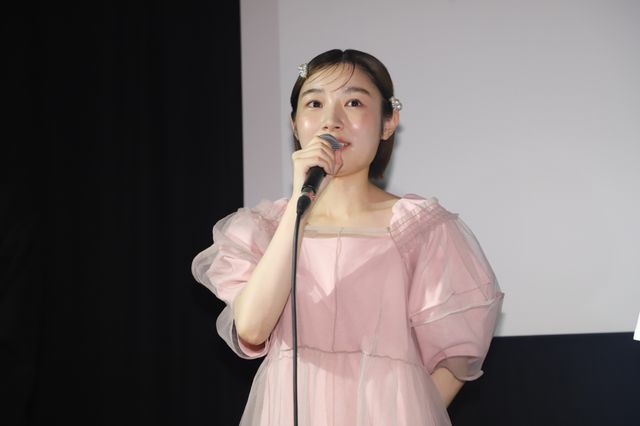 唐田えりか、白石優愛、渡部龍平ら『無情の世界』公開記念舞台あいさつ（10枚目）