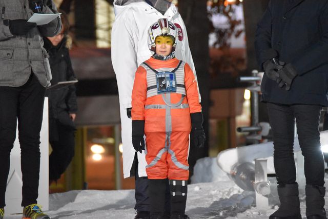 Xウイングに乗れる『スター・ウォーズ』巨大雪像！さっぽろ雪まつり（25枚目）
