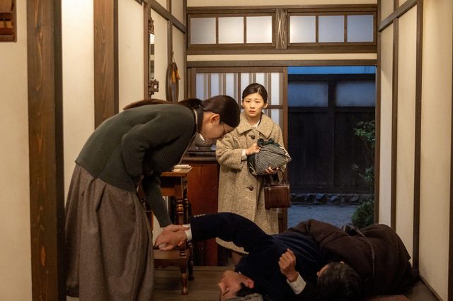 汐見（平埜生成）の妻は…「虎に翼」第54回の場面写真：フォトギャラリー