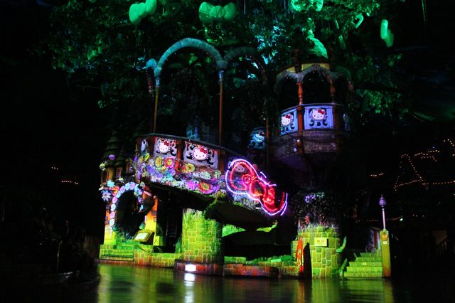 キティちゃん×プロジェクションマッピング！パレードの様子を公開！フォトギャラリー（7枚目）