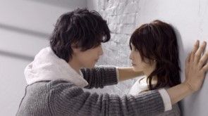 斎藤工＆YOUがCMで“壁ドン”披露！フォトギャラリー（3枚目）