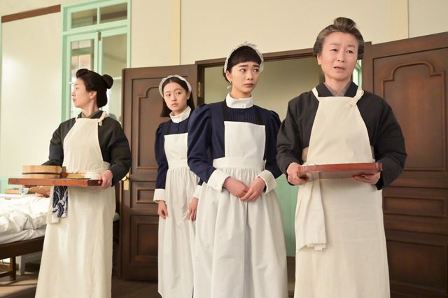 【画像11枚】朝ドラ「風、薫る」院長（筒井道隆）らの冷ややかな視線…第31回場面写真（10枚目）