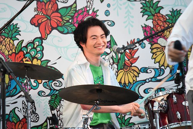 佐野勇斗、世良公則＆上江洌清作とともに熱唱！映画『小さな恋のうた』×「はいさいFESTA」（5枚目）