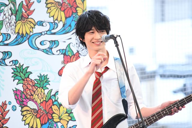 佐野勇斗、世良公則＆上江洌清作とともに熱唱！映画『小さな恋のうた』×「はいさいFESTA」（8枚目）