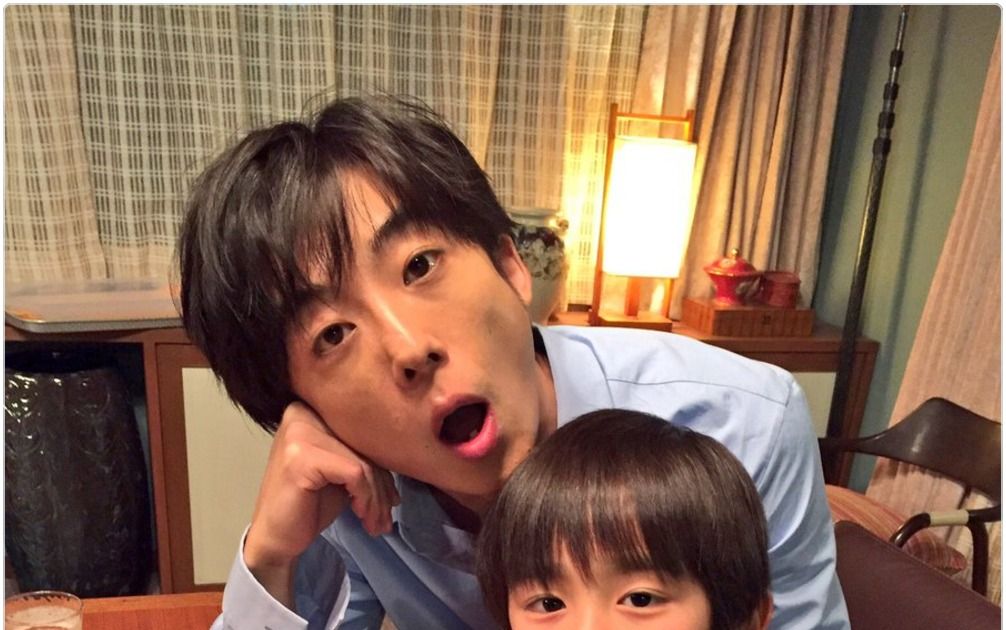 高橋一生 子役と仲良し2ショット お父さん感 にキュンキュン シネマトゥデイ