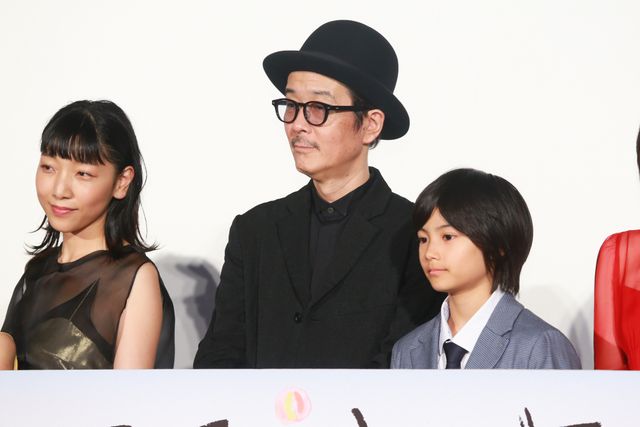 “家族”が勢ぞろい！『万引き家族』公開記念舞台あいさつ（5枚目）