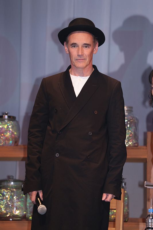 オスカー俳優マーク・ライランス登場！望結ちゃんとラブラブショット！『BFG：ビッグ・フレンドリー・ジャイアント』ジャパンプレミア ギャラリー（5枚目）