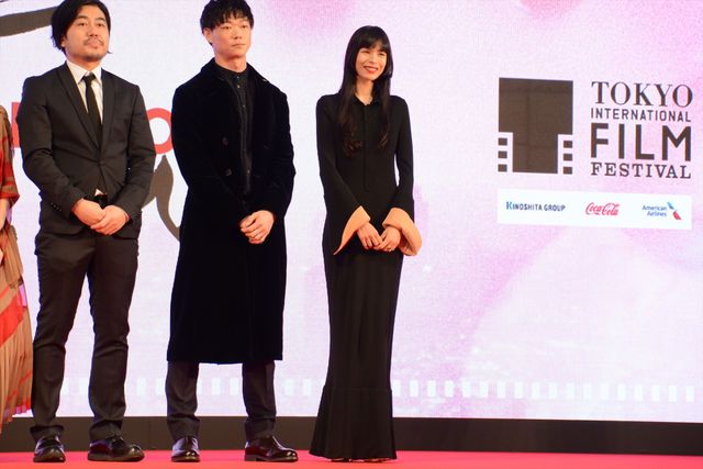 佐藤健、鈴木亮平、松岡茉優『ひとよ』3兄妹が集結！麗しのスリーショット（10枚目）