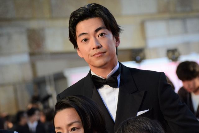 佐藤健、鈴木亮平、松岡茉優『ひとよ』3兄妹が集結！麗しのスリーショット（21枚目）