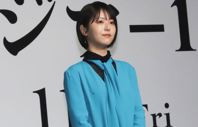 神木隆之介＆浜辺美波、「らんまん」コンビでゴジラに挑む！映画『ゴジラ-1.0』完成報告会見（4枚目）