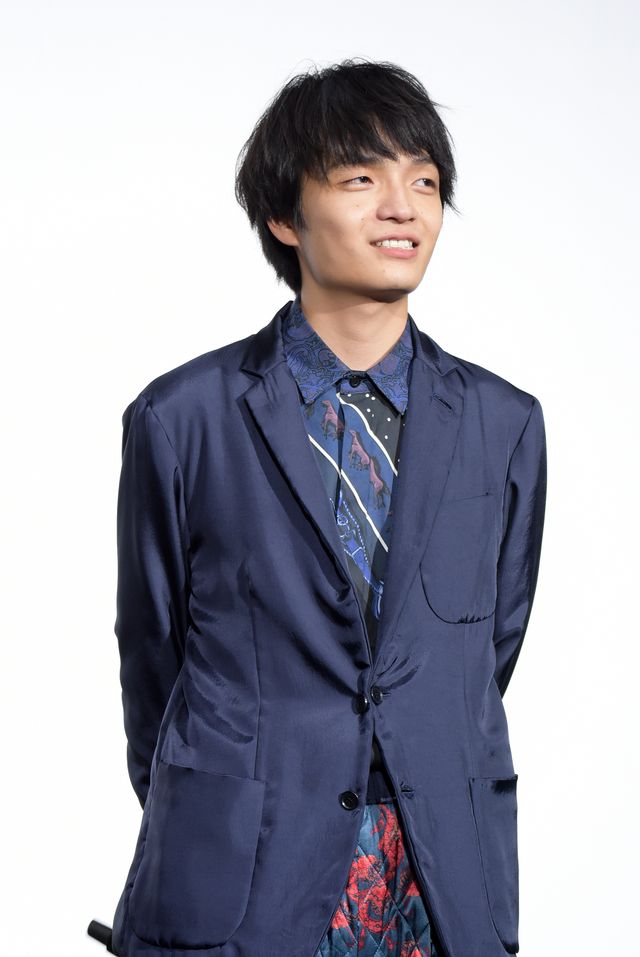 山崎賢人、“起きちゃう主義”を目指すと宣言！　本郷奏多は驚きの朝対策を明かす　画像ギャラリー（7枚目）