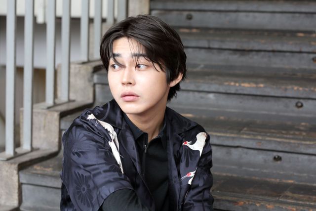 デビューのきっかけはスカウト！『OUT』倉悠貴インタビューカット（4枚目）