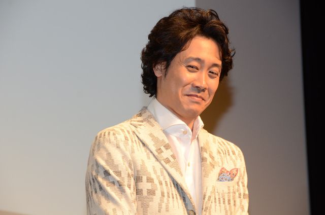 オネエに囲まれる大泉洋！『アイアムアヒーロー』イベント写真ギャラリー（6枚目）