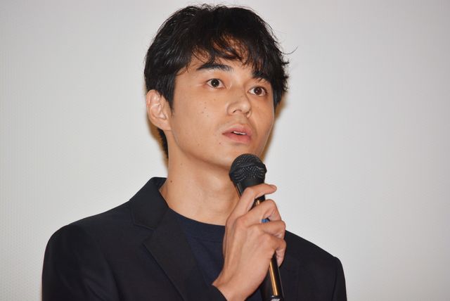 唐田えりか、映画『寝ても覚めても』初日に涙（3枚目）