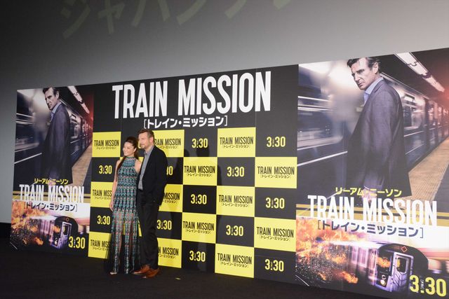 美脚ドレス姿の観月ありさにメロメロのリーアム「恋に落ちてしまいました」（12枚目）