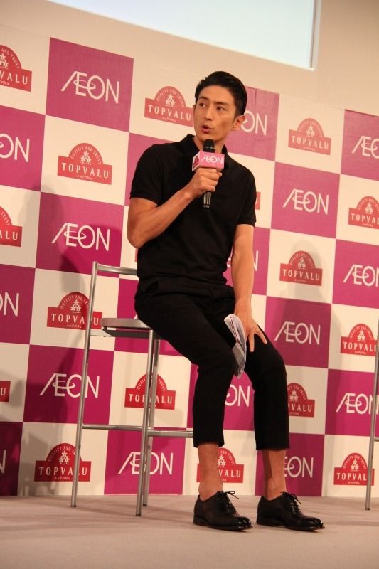 代表を務めるリバースプロジェクトがイオンとコラボレーションする伊勢谷友介の会見フォトギャラリー（2枚目）