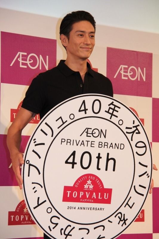 代表を務めるリバースプロジェクトがイオンとコラボレーションする伊勢谷友介の会見フォトギャラリー（7枚目）