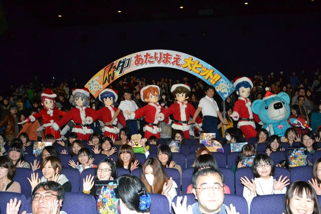 『劇場版イナズマイレブンGO vs ダンボール戦機W』初日舞台あいさつ フォトギャラリー（9枚目）