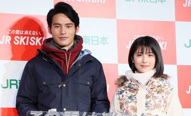 岡田健史＆浜辺美波、スキーウェア姿がさわやかすぎ！JR東日本「JR SKISKI」キャンペーン記者発表会（2枚目）