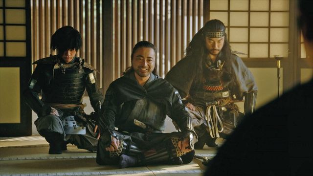 「どうする家康」服部半蔵＆大鼠、久々の忍びミッション！第38回「唐入り」場面写真：フォトギャラリー