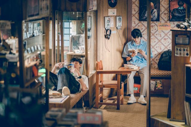 制服姿のアン・ヒョソプ！「いつかの君に」場面写真（9枚目）