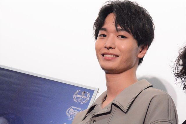 久保田紗友＆莉子、血まみれ撮影が思い出！映画『Love Will Tear Us Apart』公開初日舞台あいさつ（4枚目）