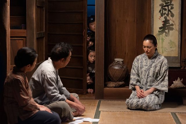 母も家計も心配…「ちむどんどん」第9回の場面写真（4枚目）