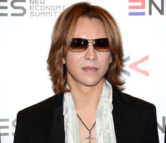 YOSHIKI、声を失ったつんく♂の決断にエール！｜シネマトゥデイ