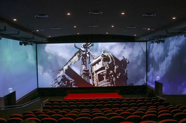 日本初の3面映画上映システム「ScreenX」をお披露目（3枚目）