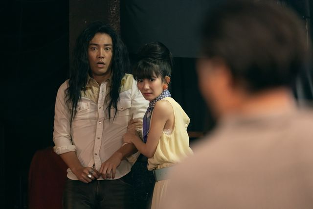 1970年代ロック魂全開！『ミラクルシティコザ』場面写真：フォトギャラリー